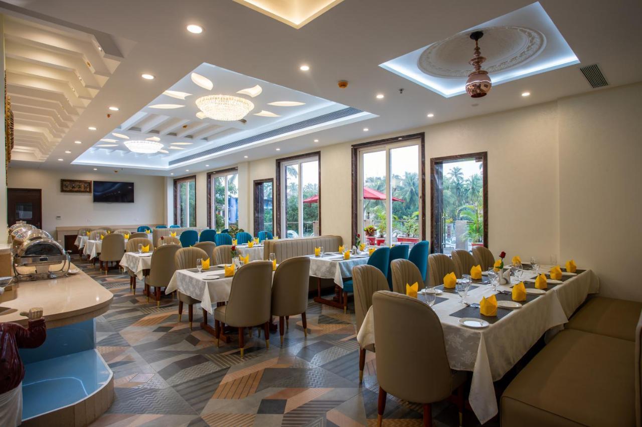 The Avenue Grand Hotel Calangute Buitenkant foto