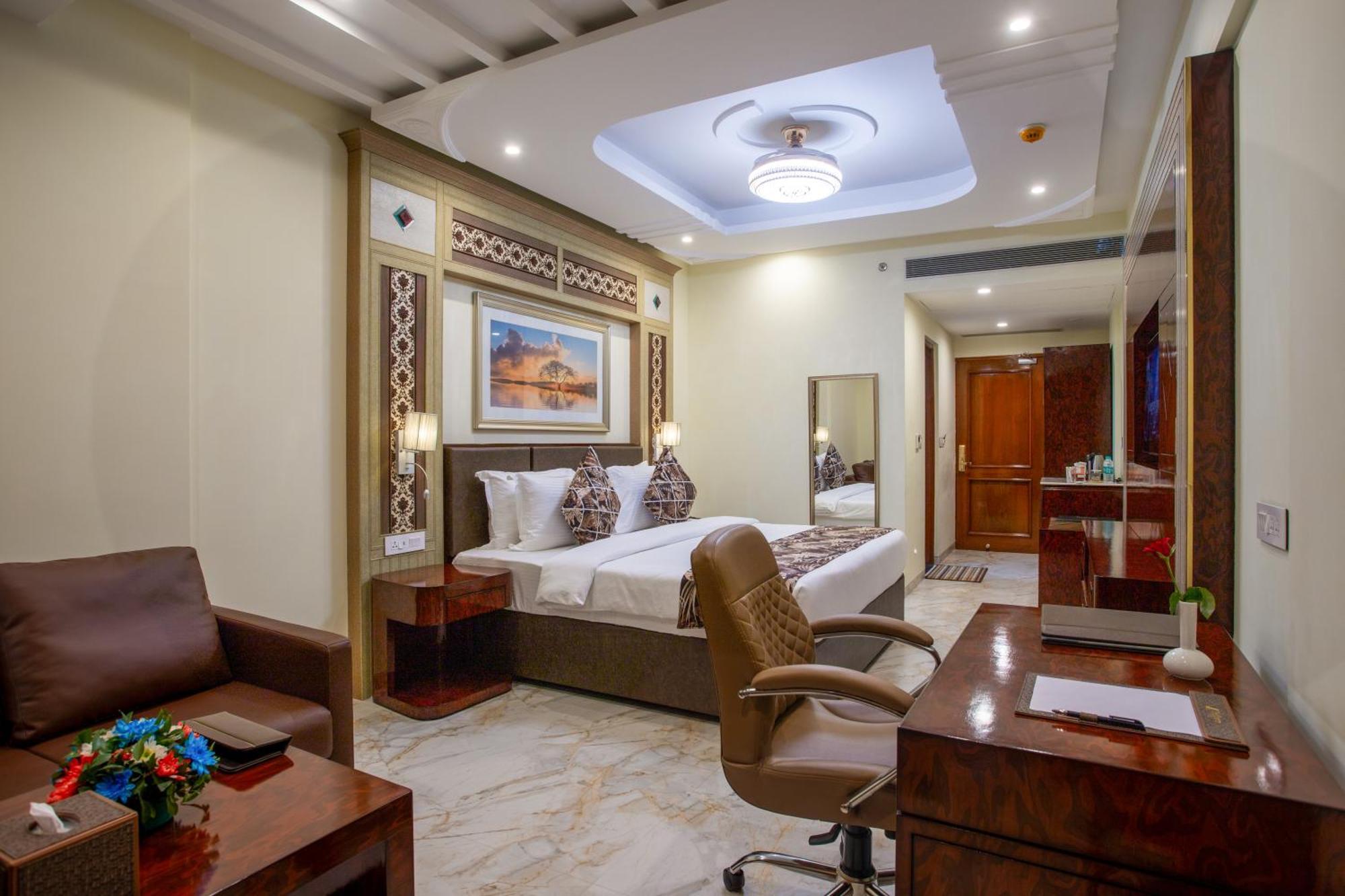 The Avenue Grand Hotel Calangute Buitenkant foto