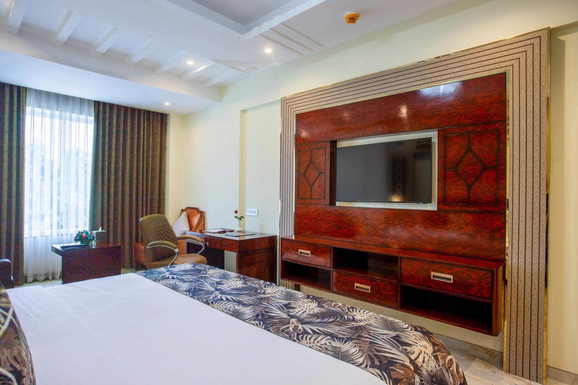 The Avenue Grand Hotel Calangute Buitenkant foto